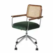 Rosalie - Chaise de bureau réglable à roulettes en velours vert et cannage en rotin